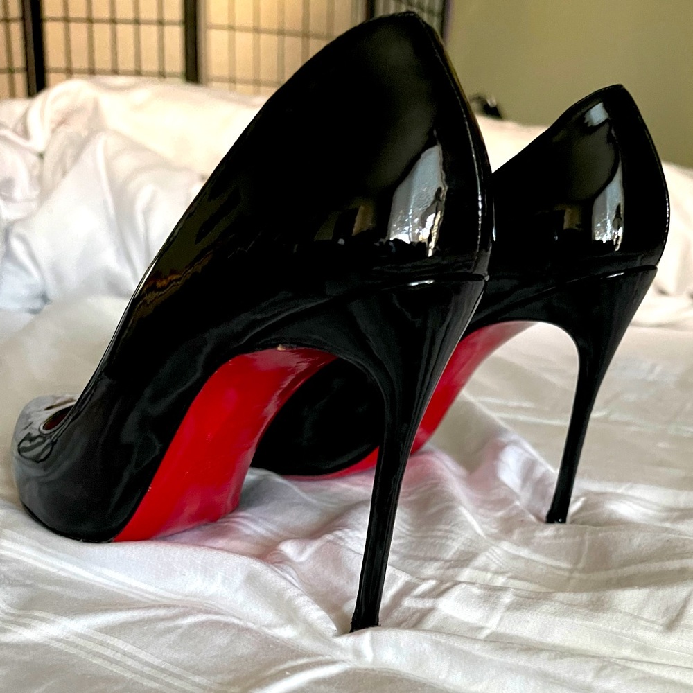 Christian Louboutin Elisa 100 Patent Calf- Black